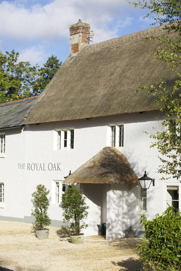 The Royal Oak Hotel Ansty  Exterior photo